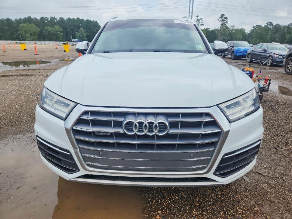 2020 Audi Q5 VIN WA1BNAFY7L2001663 COPART salvage auction — MINOR DENT/SCRATCHES, La - Certificate Of Title (P), sold $8,500 on 2026-07-27 (photo 5)