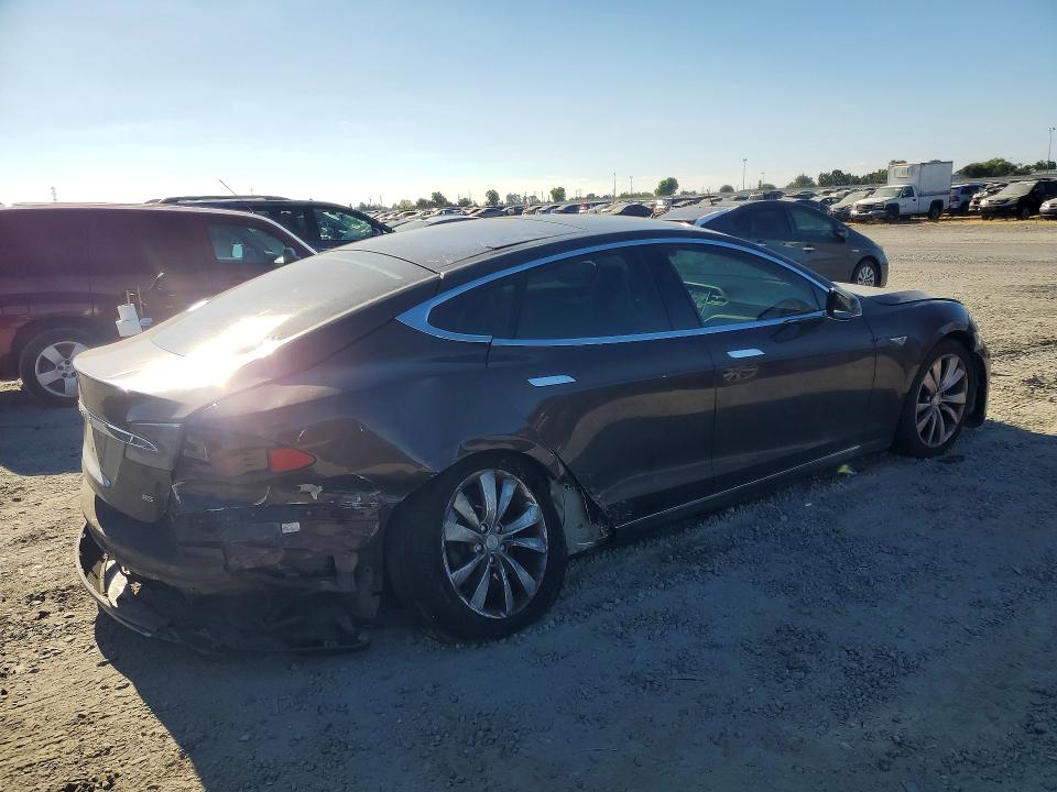 2013 Tesla Model s VIN 5YJSA1CN1DFP27464 COPART salvage auction — REAR END, Ca - Salvage Certificate, sold $2,750 on 2026-07-14 (photo 3)
