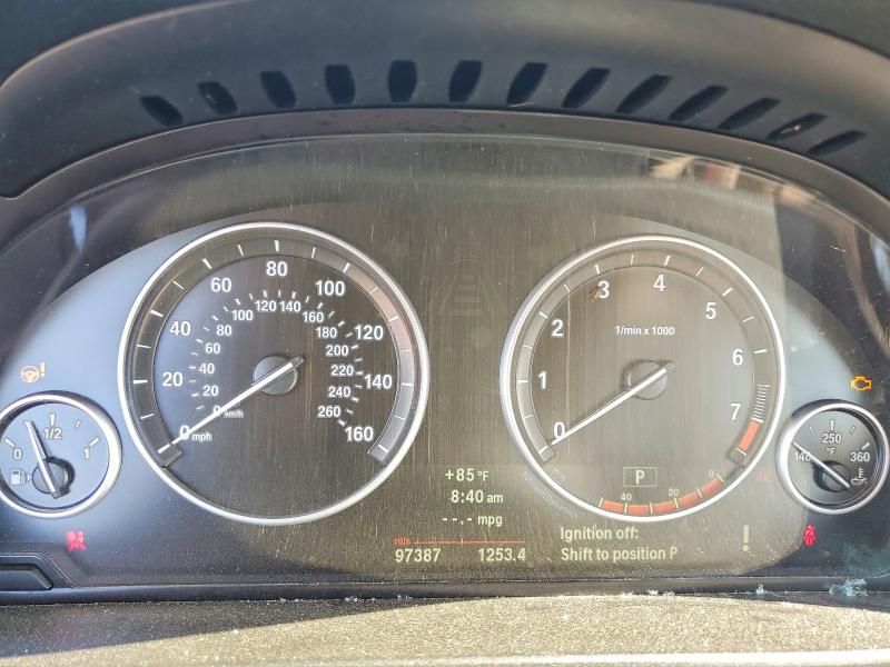 2013 BMW 5er VIN WBAXG5C56DDY33991 COPART salvage auction — SIDE, VA - CERT OF TITLE - SALVAGE, sold $100 on 2026-07-24 (photo 9)