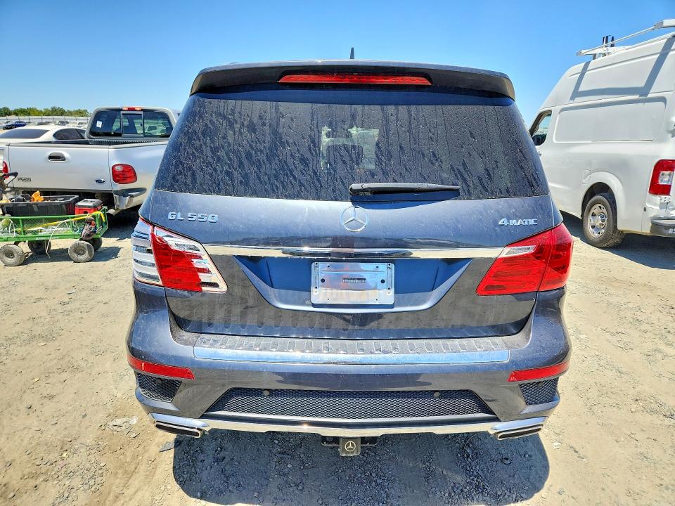 2015 Mercedes-benz Gl-klasse VIN 4JGDF7DE2FA475498 COPART salvage auction — REAR END, Mt - Dis/Dlr/Exp Only Clean Title, sold $5,500 on 2026-08-14 (photo 6)