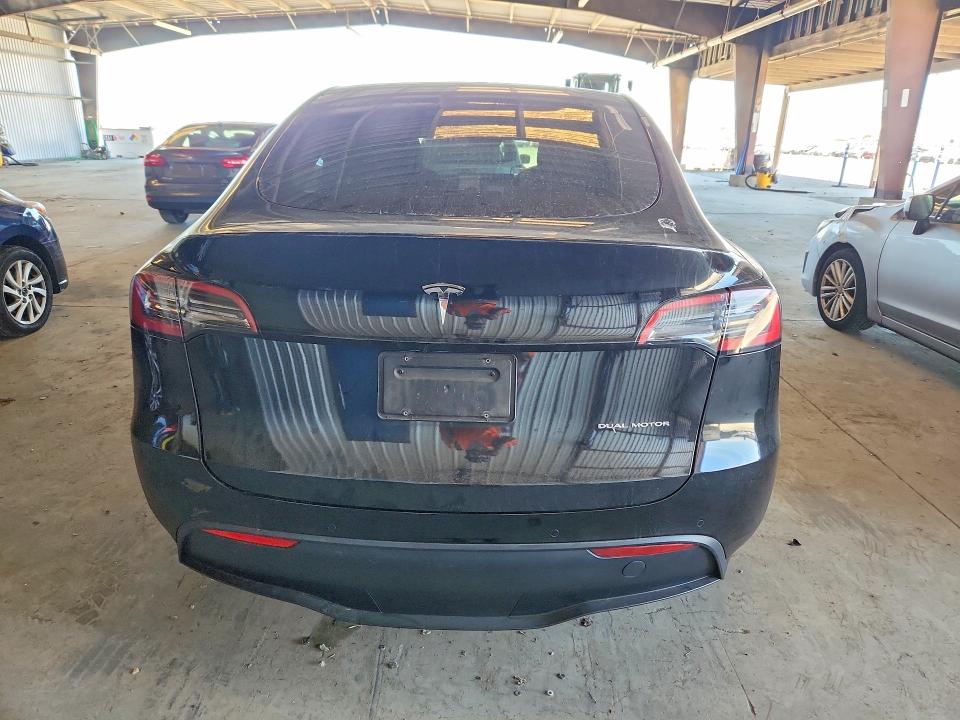 2021 Tesla Model y VIN 5YJYGAEE0MF154899 COPART salvage auction — SIDE, CA - SALVAGE CERTIFICATE, sold $9,000 on 2026-07-13 (photo 6)