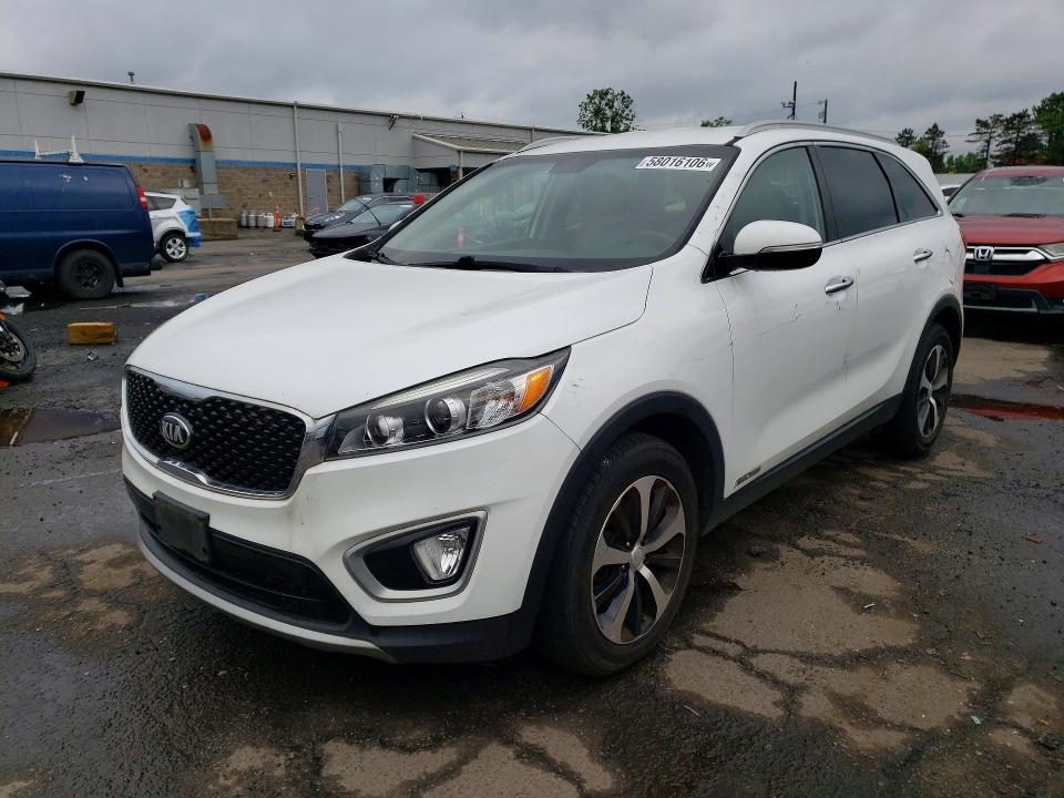 2018 Kia Sorento VIN 5XYPHDA53JG417567 COPART salvage auction — MINOR DENT/SCRATCHES, Ct - Certificate Of Title, sold $2,600 on 2026-07-07 (photo 1)