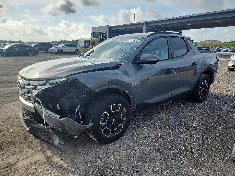 2023 Hyundai Santa cruz VIN 5NTJCDAE5PH060884 COPART salvage auction — FRONT END, Fl - Cert Of Title Slvg Rebuildable, sold $6,400 on 2026-07-14 (photo 1)