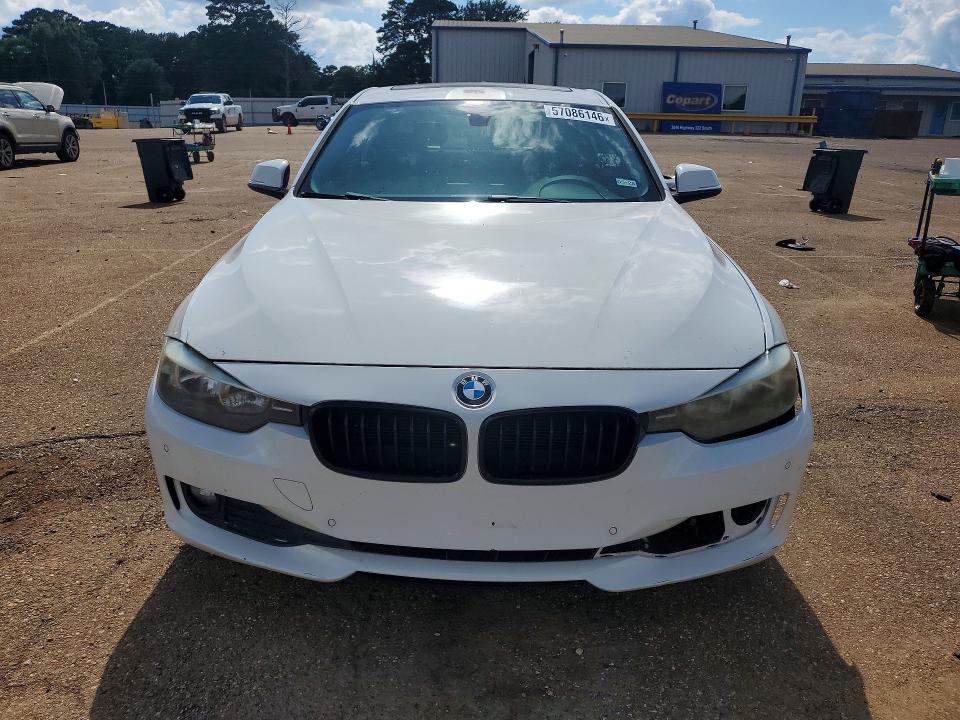 2015 BMW VIN WBA3B1G51FNT07409 COPART salvage auction — FRONT END, Tx - Cert Of Title-Rebuilt Salvage, sold $975 on 2026-07-04 (photo 5)