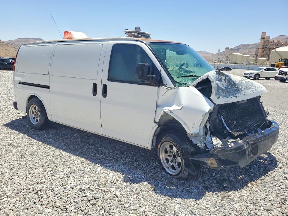 2006 Chevrolet Express 1500 VIN 1GCFG15XX61103804 COPART salvage auction — FRONT END, Nv - Salvage Title, sold $950 on 2026-07-06 (photo 4)