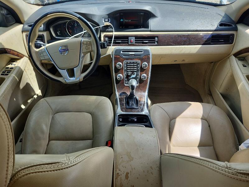 2015 Volvo VIN YV4902NM9F1225578 COPART salvage auction — SIDE, Fl - Certificate Of Destruction, sold $975 on 2026-07-07 (photo 8)