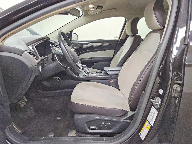 2019 Ford Fusion VIN 3FA6P0HD6KR147915 COPART salvage auction — MINOR DENT/SCRATCHES, Tx - Certificate Of Title, sold $2,850 on 2026-07-02 (photo 7)