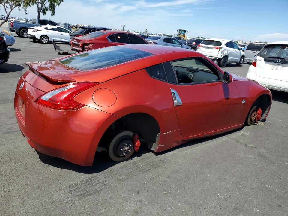2014 Nissan 370z VIN JN1AZ4EH7EM631430 COPART salvage auction — VANDALISM, Ca - Salvage Certificate, sold $1,200 on 2026-07-29 (photo 3)