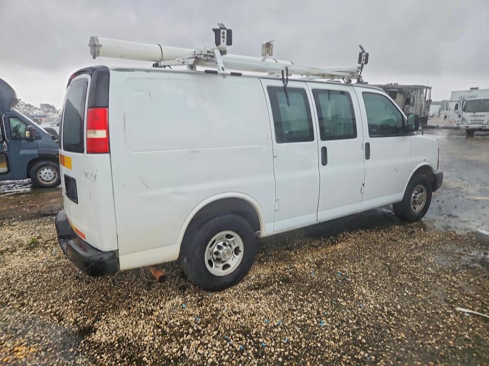 2013 Chevrolet Express 2500 VIN 1GCWGFCA6D1903847 COPART salvage auction — SIDE, AL - CERTIFICATE OF TITLE, sold $1,250 on 2026-07-09 (photo 3)