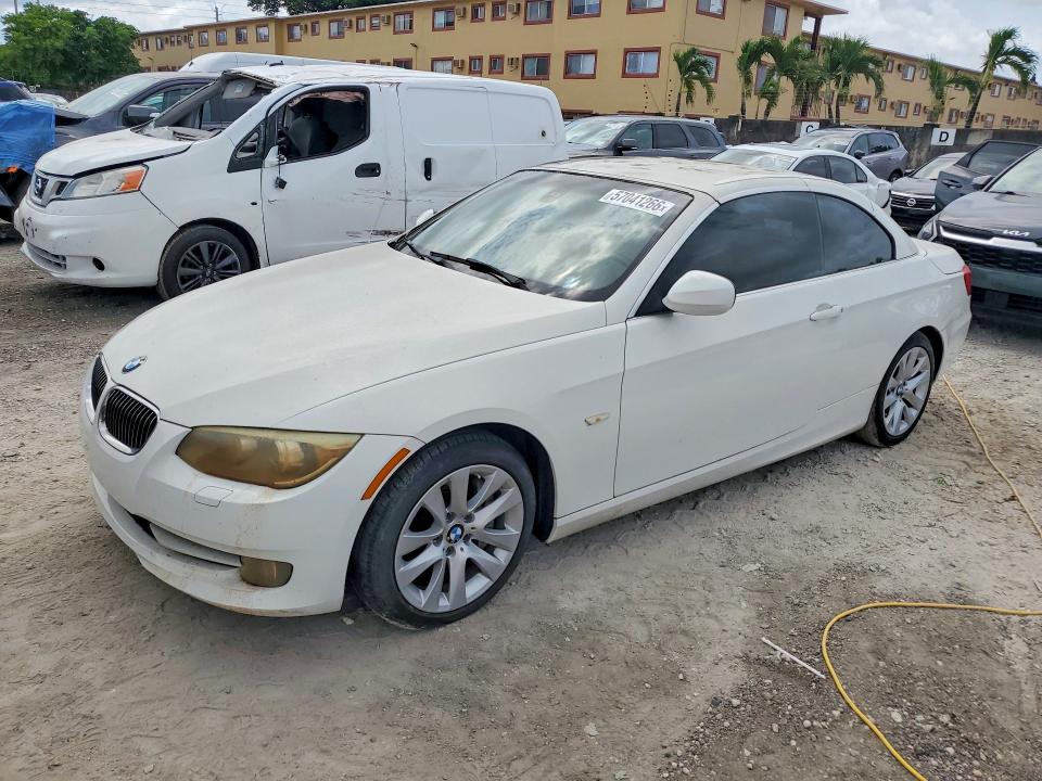 2011 BMW 3 series VIN WBADX7C50BE261001 COPART salvage auction — MINOR DENT/SCRATCHES, Fl - Certificate Of Title (P), sold $1,450 on 2026-07-31 (photo 1)