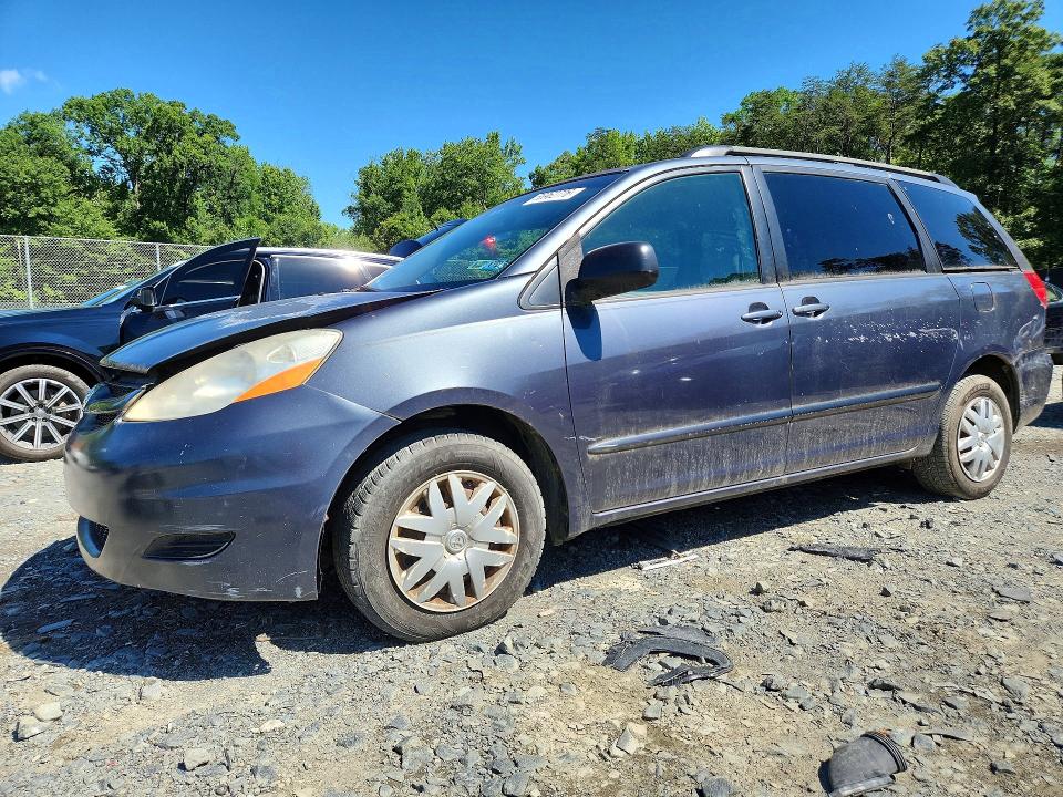 2007 Toyota Sienna VIN 5TDZK23C47S034369 COPART salvage auction — REAR END, PA - CERT OF SALVAGE-R=RECONSTRUCTE, sold $500 on 2026-07-21 (photo 1)