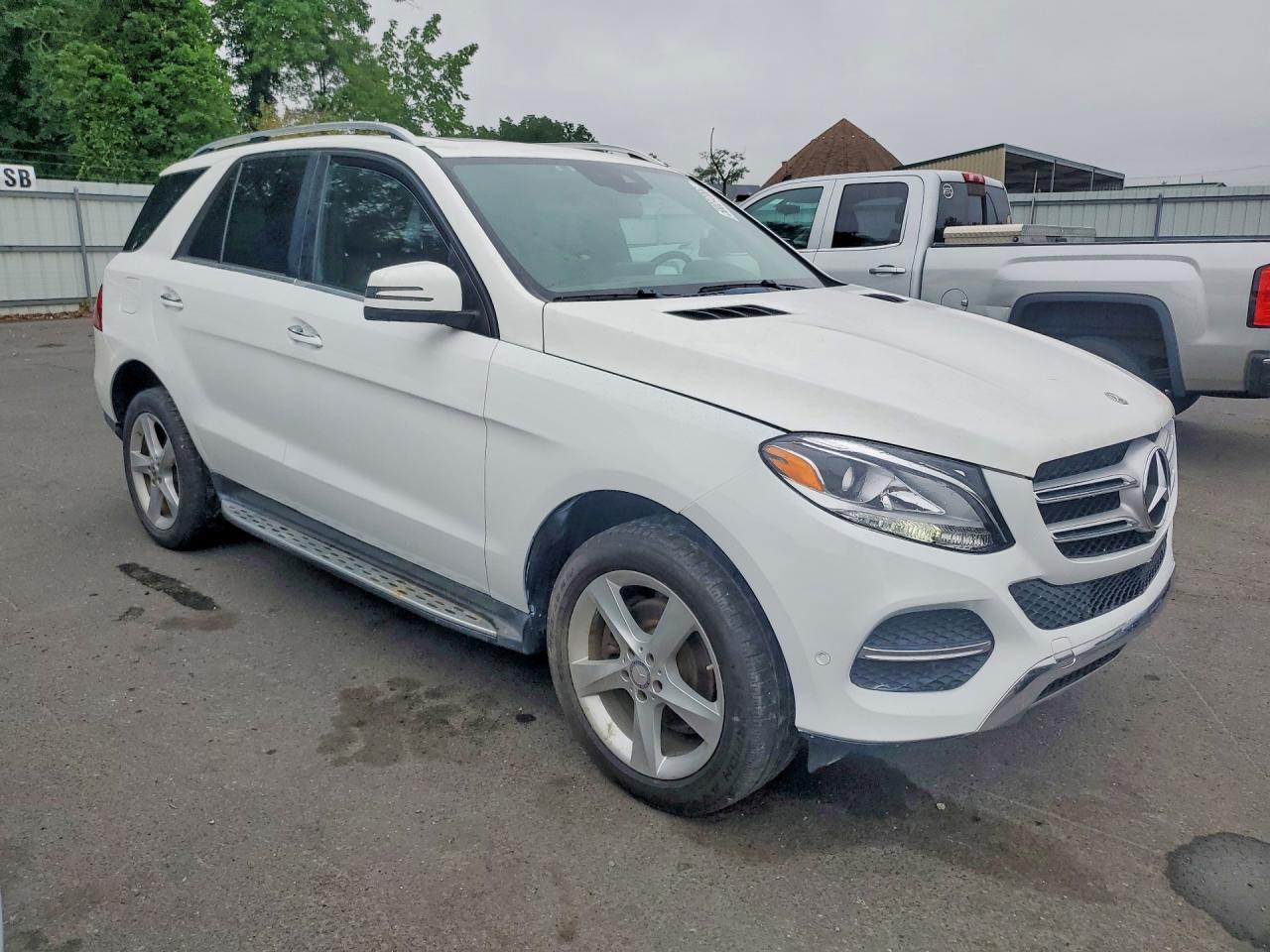 2018 Mercedes-Benz GLE-Class VIN 4JGDA5HB5JB127135 COPART salvage auction — Normal Wear, PA - CERTIFICATE OF SALVAGE, sold $8,600 on 2026-06-30 (photo 4)
