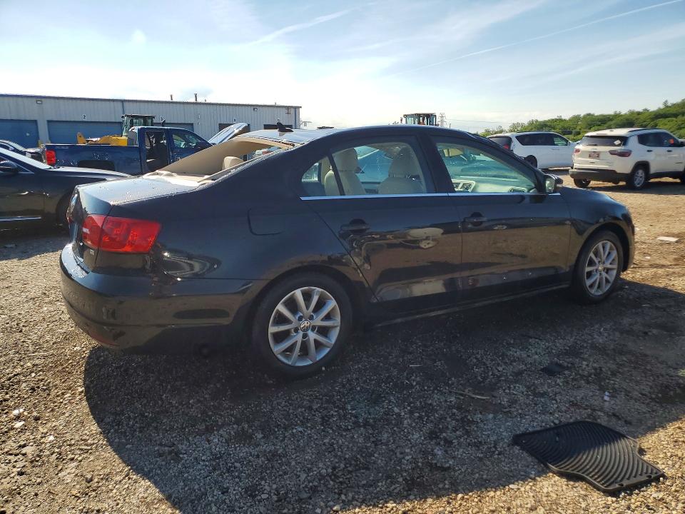 2014 Volkswagen Jetta VIN 3VWD07AJ0EM391704 COPART salvage auction — ROOF, Il - Salvage Certificate, sold $775 on 2026-07-24 (photo 3)