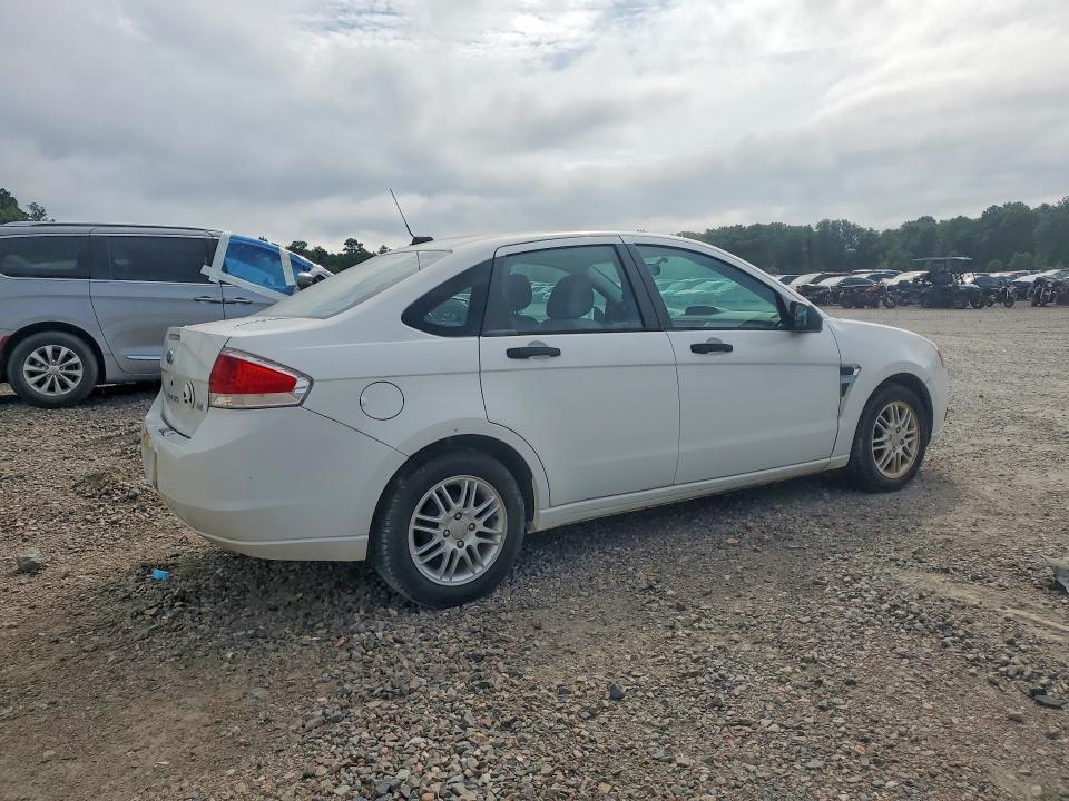 2008 Ford Focus VIN 1FAHP35N58W182636 COPART salvage auction — NORMAL WEAR, GA - CERTIFICATE OF TITLE, sold $1,150 on 2026-07-09 (photo 3)