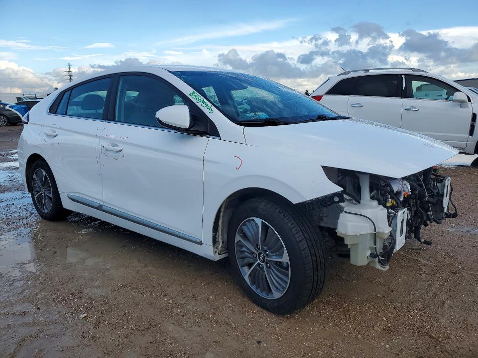 2021 Hyundai VIN KMHC75LD5MU256083 COPART salvage auction — FRONT END, Tx - Salvage Vehicle Title, sold $4,750 on 2026-07-10 (photo 4)