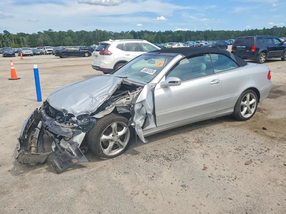 2005 Mercedes-benz Clk-klasse VIN WDBTK65J75F131747 COPART salvage auction — FRONT END, Sc - Cert Of Title-Salvage, sold $300 on 2026-07-20 (photo 1)