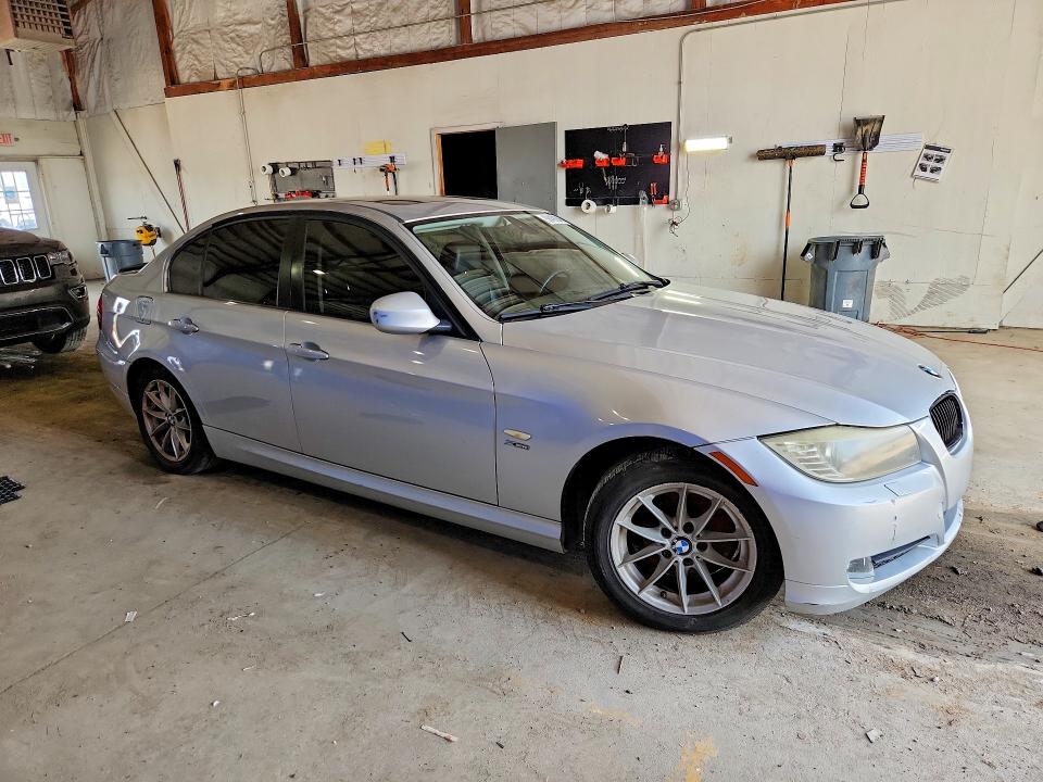 2010 BMW 3er VIN WBAPK7C56AA460412 COPART salvage auction — SIDE, Ky - Cert Of Title-Salvage, sold $300 on 2026-08-03 (photo 4)