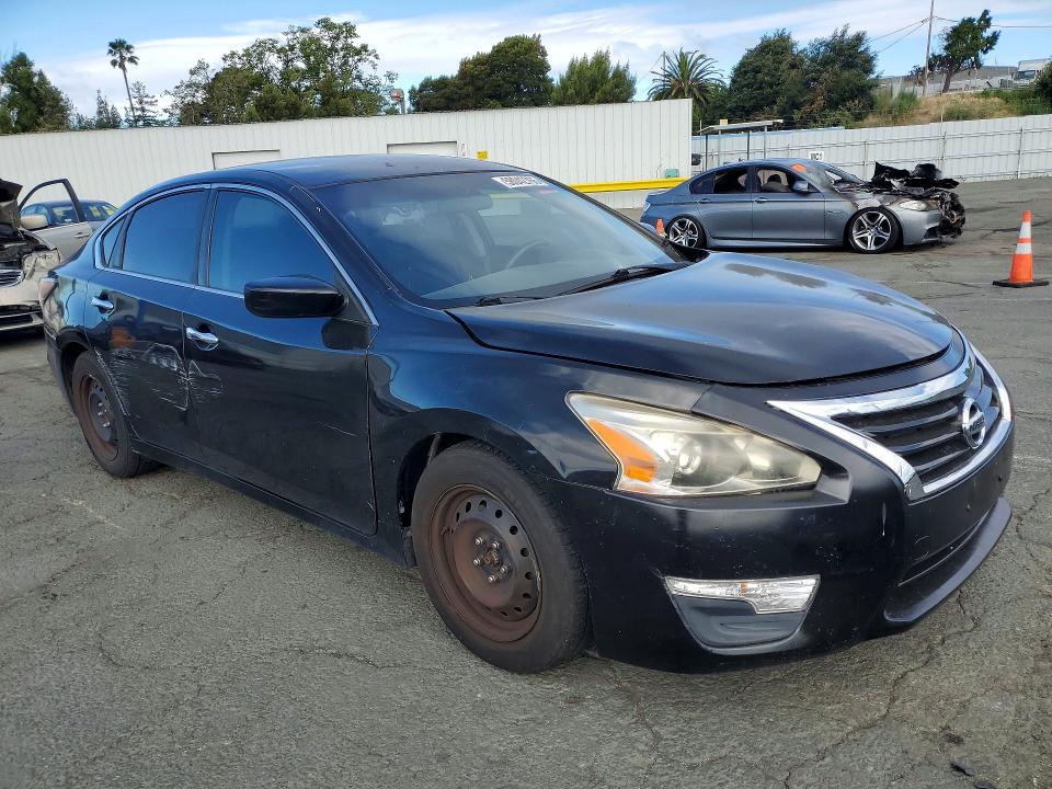 2014 Nissan VIN 1N4AL3AP6EC265218 COPART salvage auction — SIDE, CA - CERT OF TITLE-SALVAGED (P), sold $425 on 2026-07-22 (photo 4)