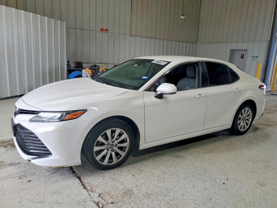 2018 Toyota Camry VIN JTNB11HK8J3033406 COPART salvage auction — MINOR DENT/SCRATCHES, Tx - Certificate Of Title, sold $5,500 on 2026-07-28 (photo 1)
