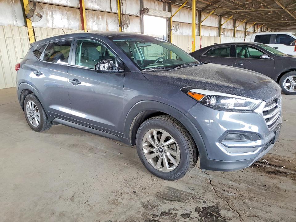 2017 Hyundai Tucson VIN KM8J23A43HU448055 COPART salvage auction — HAIL, Az - Cert Of Title - Salvage, sold $5,500 on 2026-08-02 (photo 4)