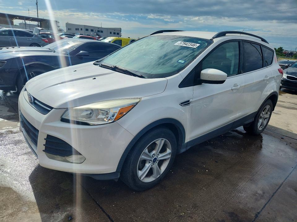 2015 Ford VIN 1FMCU0GX2FUA45149 COPART salvage auction — MECHANICAL, Tx - Certificate Of Title, sold $425 on 2026-07-02 (photo 1)