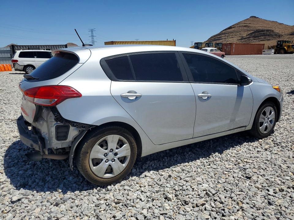 2016 Kia Forte VIN KNAFK5A83G5631227 COPART salvage auction — REAR END, Nv - Salvage Title, sold $525 on 2026-07-06 (photo 3)