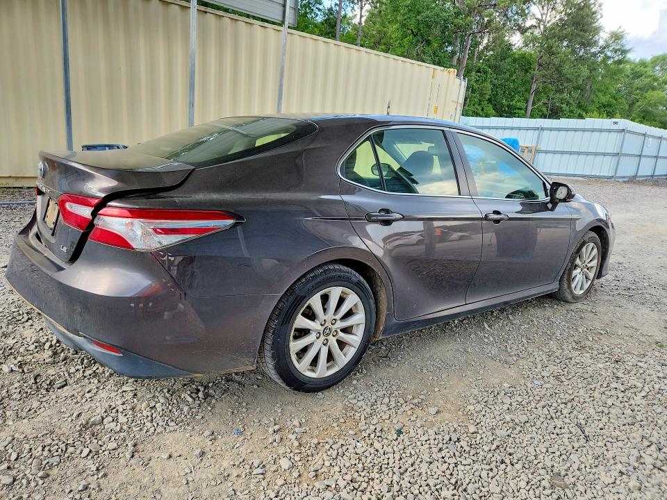 2018 Toyota Camry VIN JTNB11HK2J3032039 COPART salvage auction — REAR END, Sc - Cert Of Title-Salvage, sold $1,100 on 2026-07-28 (photo 3)