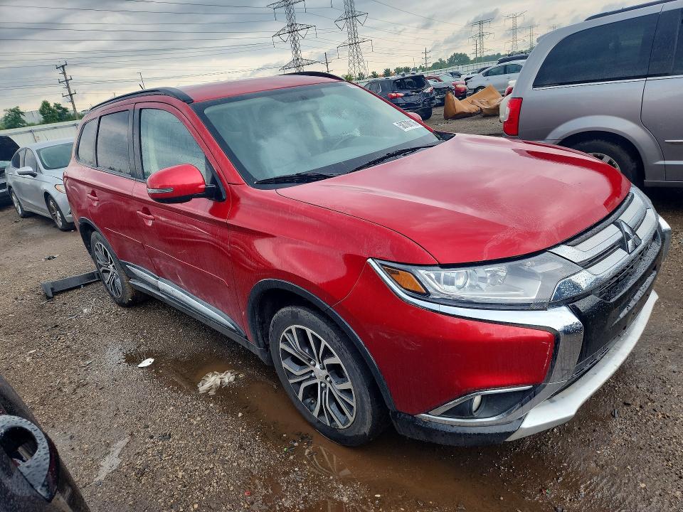 2016 Mitsubishi Outlander VIN JA4AD3A37GZ007823 COPART salvage auction — NORMAL WEAR, Il - Certificate Of Title (P), sold $3,500 on 2026-07-09 (photo 4)