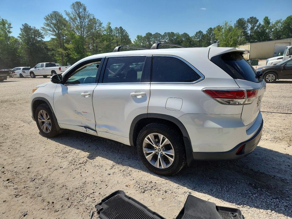 2016 Toyota Highlander VIN 5TDBKRFH7GS235636 COPART salvage auction — SIDE, Nc - Salvage Certificate Of Title, sold $2,450 on 2026-07-24 (photo 2)