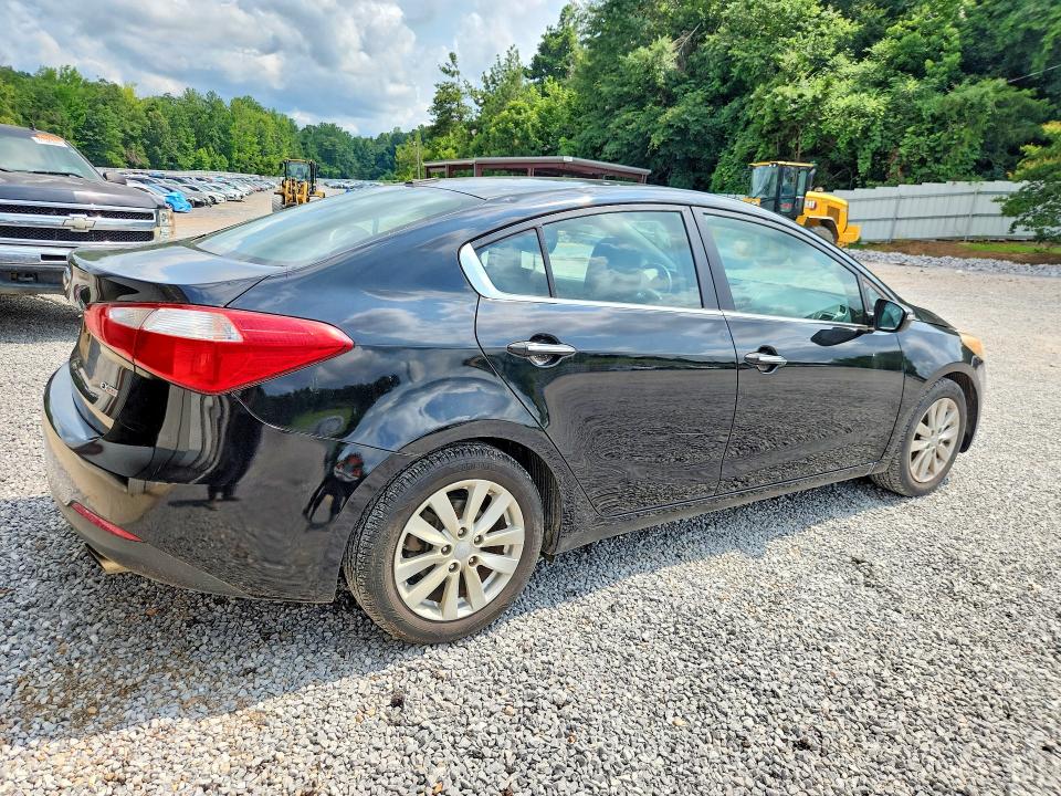 2015 Kia Forte VIN KNAFX4A83F5386388 COPART salvage auction — HAIL, Ms - Cert Of Title - Hail Salvage, sold $800 on 2026-07-29 (photo 3)