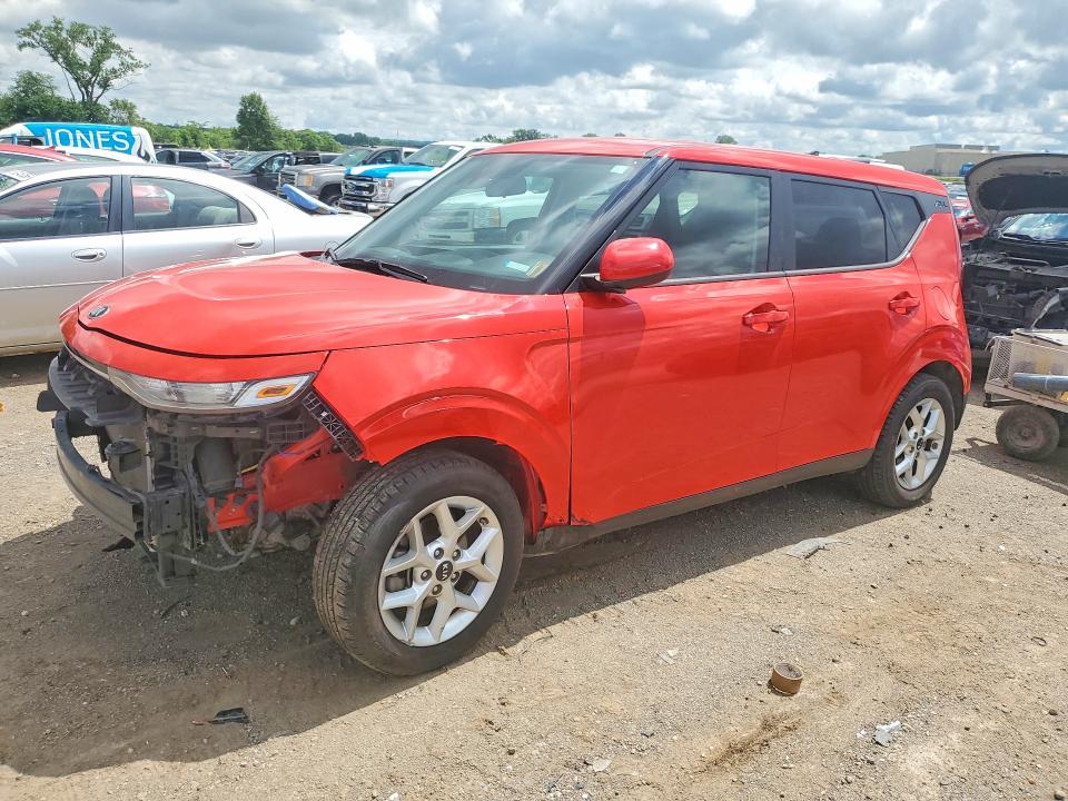 2021 Kia Soul VIN KNDJ23AUXM7140958 COPART salvage auction — FRONT END, Ia - Salvage W/Salvage History, sold $2,000 on 2026-07-10 (photo 1)