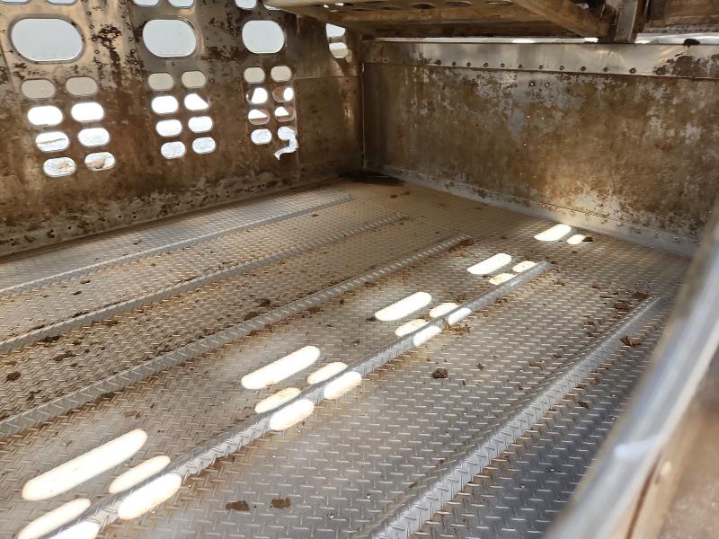 2013 Aro VIN 1W16533A7D5542695 COPART salvage auction — FRONT END, NE - CERT OF TITLE-SALVAGE, sold $6,800 on 2026-07-23 (photo 5)