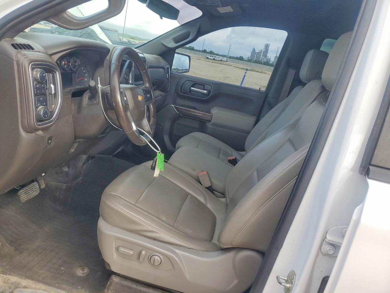 2020 Chevrolet Silverado 1500 VIN 3GCUYDET0LG272004 COPART salvage auction — Minor Dent/Scratches, TX - CERTIFICATE OF TITLE, sold $7,900 on 2026-07-09 (photo 7)
