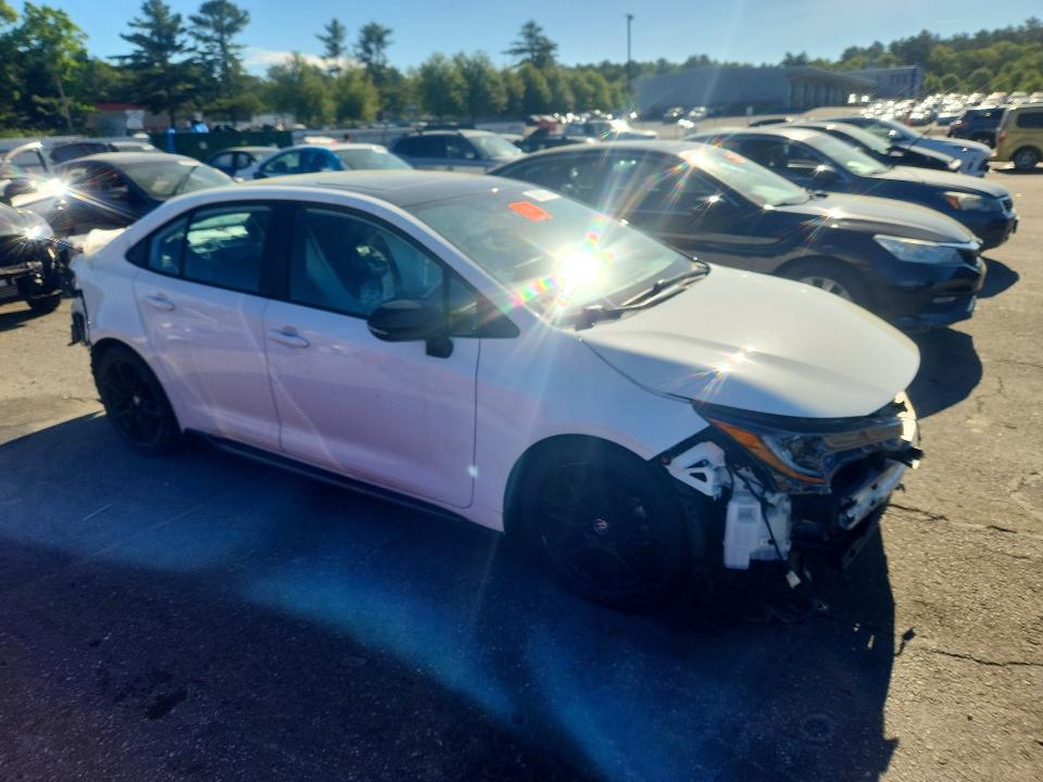 2022 Toyota Corolla VIN 5YFT4MCE3NP135809 COPART salvage auction — REAR END, WV - SALVAGE CERTIFICATE, sold $7,400 on 2026-07-28 (photo 4)