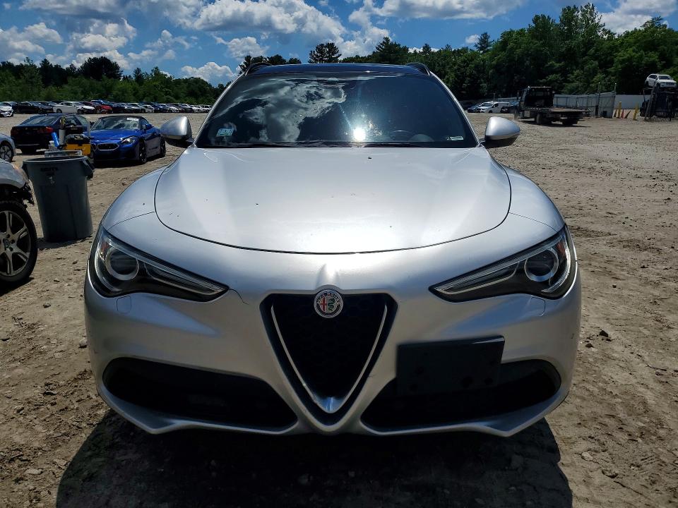 2018 Alfa romeo Stelvio VIN ZASFAKNN7J7B99636 COPART salvage auction — WATER/FLOOD, Ma - Cert Of Title-Salvage, sold $3,500 on 2026-07-27 (photo 5)