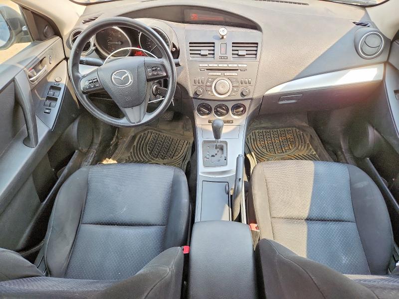 2010 Mazda 3 VIN JM1BL1SF0A1135806 COPART salvage auction — SIDE, AB - BOS - SALVAGE, sold $250 on 2026-07-14 (photo 8)