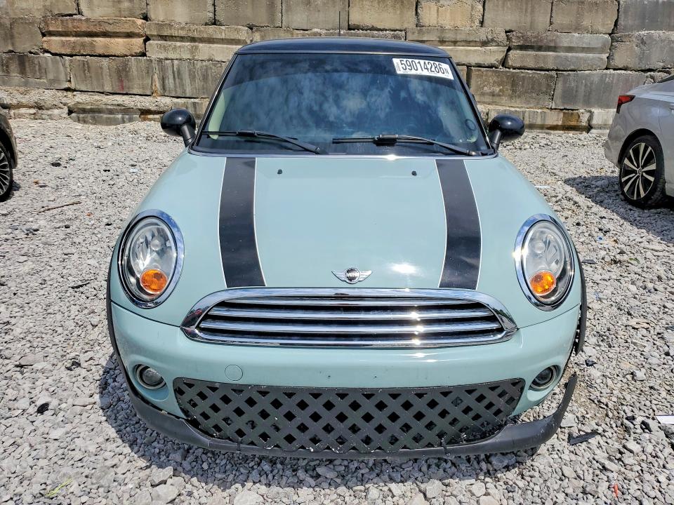 2013 Mini Cooper VIN WMWSU3C55DT545604 COPART salvage auction — MECHANICAL, Ky - Cert Of Title-Rebuilt Vehicle, sold $600 on 2026-08-14 (photo 5)