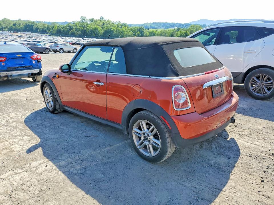 2011 Mini Cooper VIN WMWZN3C51BTZ78328 COPART salvage auction — MECHANICAL, Pa - Non Public Clean Title, sold $375 on 2026-07-31 (photo 2)
