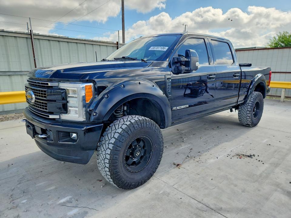 2018 Ford F-250 Super Duty VIN 1FT7W2BT1JEB11340 — COPART salvage auction photo