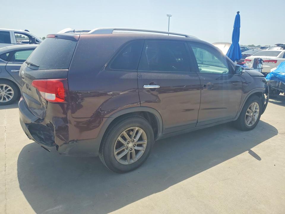 2014 Kia Sorento VIN 5XYKT4A60EG437413 COPART salvage auction — REAR END, Tx - Certificate Of Title (P), sold $800 on 2026-07-09 (photo 3)