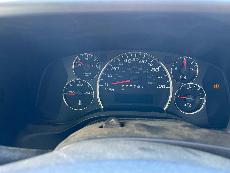 2014 Chevrolet Express VIN 1GB0G2CG8E1143526 COPART salvage auction — NORMAL WEAR, Me - Certificate Of Title (P), sold $1,700 on 2026-07-08 (photo 8)