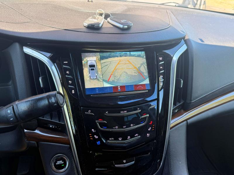 2020 Cadillac Escalade VIN 1GYS4BKJ6LR156326 COPART salvage auction — MINOR DENT/SCRATCHES, Ny - Certificate Of Title (P), sold $13,300 on 2026-07-21 (photo 9)