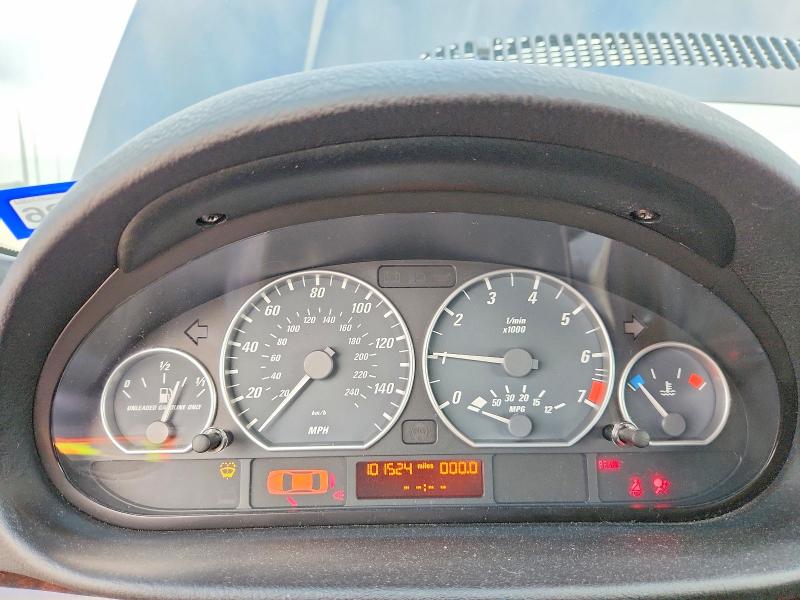 2002 BMW 3 series VIN WBABS53402EV88578 COPART salvage auction — SIDE, TX - SALVAGE VEHICLE TITLE, sold $700 on 2026-07-30 (photo 9)