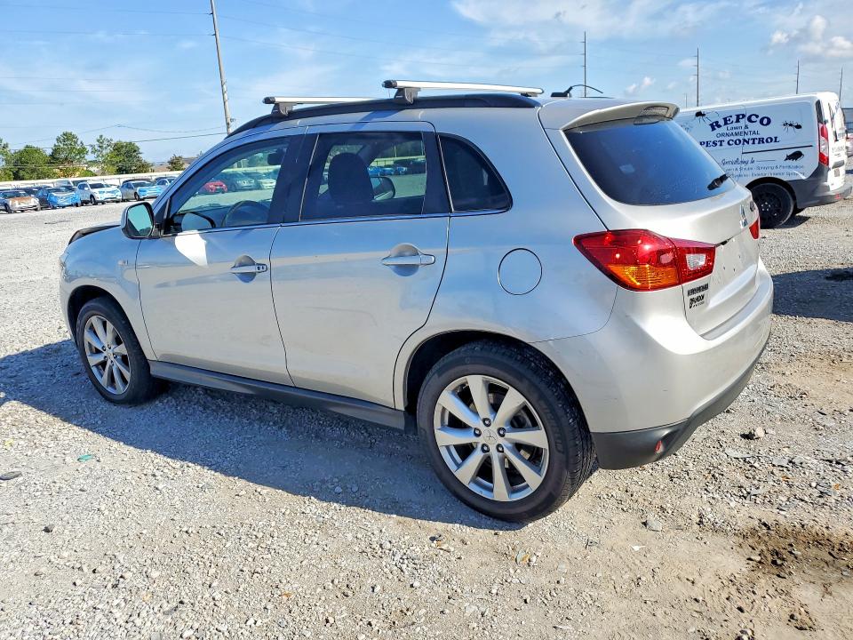 2013 Mitsubishi Outlander VIN 4A4AP4AU2DE002097 COPART salvage auction — FRONT END, Fl - Cert Of Title Slvg Rebuildable, sold $1,350 on 2026-07-10 (photo 2)