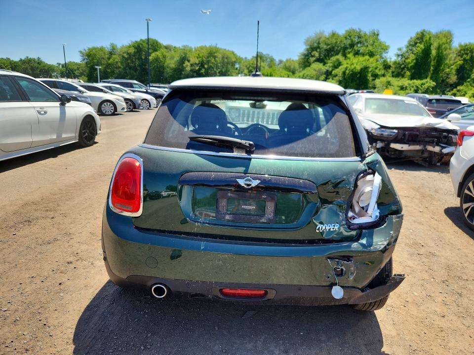 2018 Mini Cooper VIN WMWXP5C59J3D02062 COPART salvage auction — FRONT END, CT - CERT OF TITLE-SALVAGE, sold $1,600 on 2026-07-23 (photo 6)