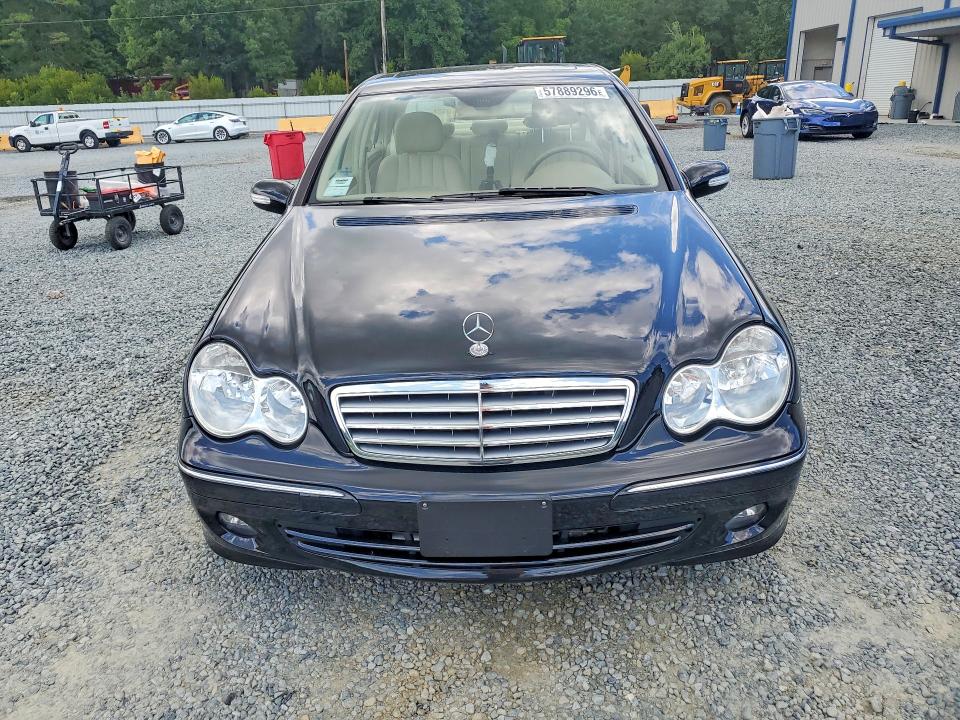 2006 Mercedes-benz C class VIN WDBRF92H96F795311 COPART salvage auction — REAR END, Nc - Salvage Certificate Of Title, sold $1,500 on 2026-07-23 (photo 5)