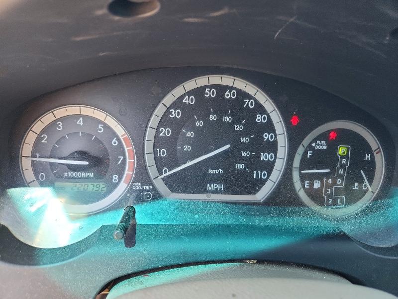 2004 Toyota Sienna VIN 5TDZA23C24S218207 COPART salvage auction — FRONT END, Ny - Certificate Of Title, sold $825 on 2026-07-13 (photo 9)