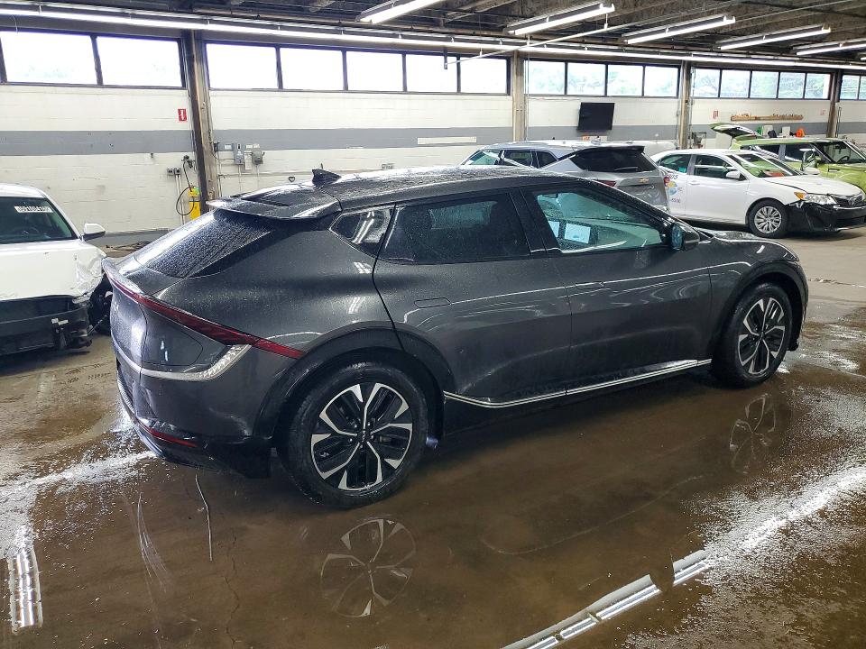 2023 Kia Ev6 VIN KNDC34LA8P5604635 COPART salvage auction — MECHANICAL, Il - Salvage Certificate, sold $8,500 on 2026-08-03 (photo 3)