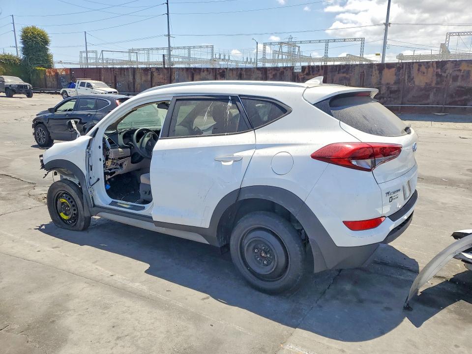 2018 Hyundai Tucson VIN KM8J3CA44JU773591 COPART salvage auction — VANDALISM, Pa - Certificate Of Salvage, sold $175 on 2026-07-17 (photo 2)