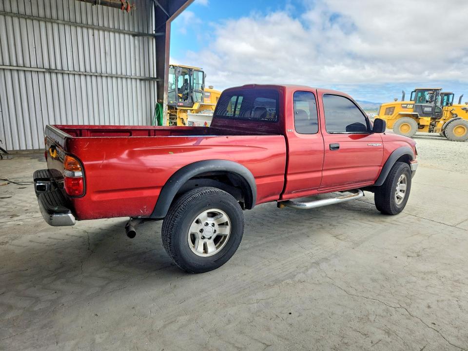 2001 Toyota Tacoma VIN 5TESN92N31Z730350 COPART salvage auction — FRONT END, CA - SALVAGE CERTIFICATE, sold $2,750 on 2026-07-20 (photo 3)